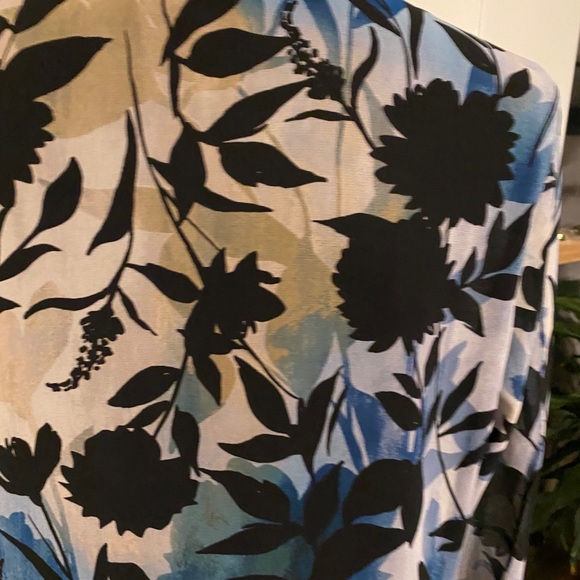 EUC Calvin Klein Chiffon Lace Front Blouse - Picture 5 of 8